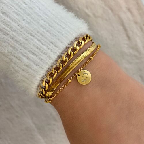 Dubbele gouden armband gecombineerd met graveerbaar armbandje