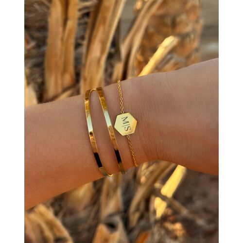 Gouden armbanden set met gravering