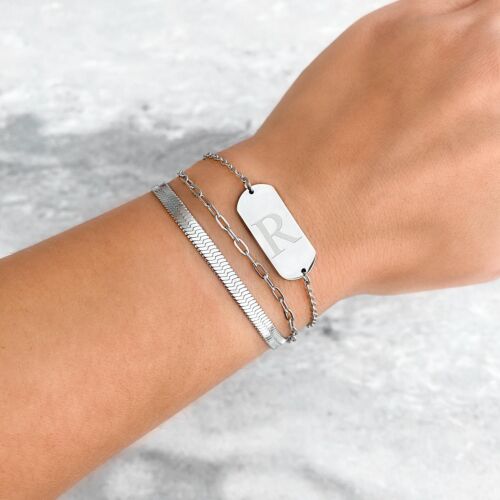 Trendy armbandjes van stainless steel om de pols