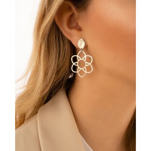 Statement flower earrings