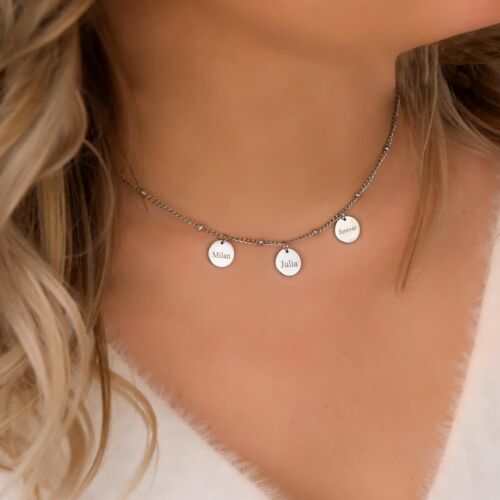 Trendy ketting met muntjes met jouw namen erop