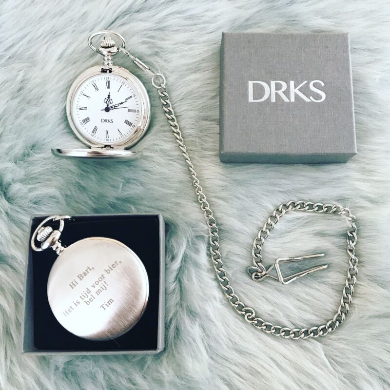 Pocket watch in drks doosje