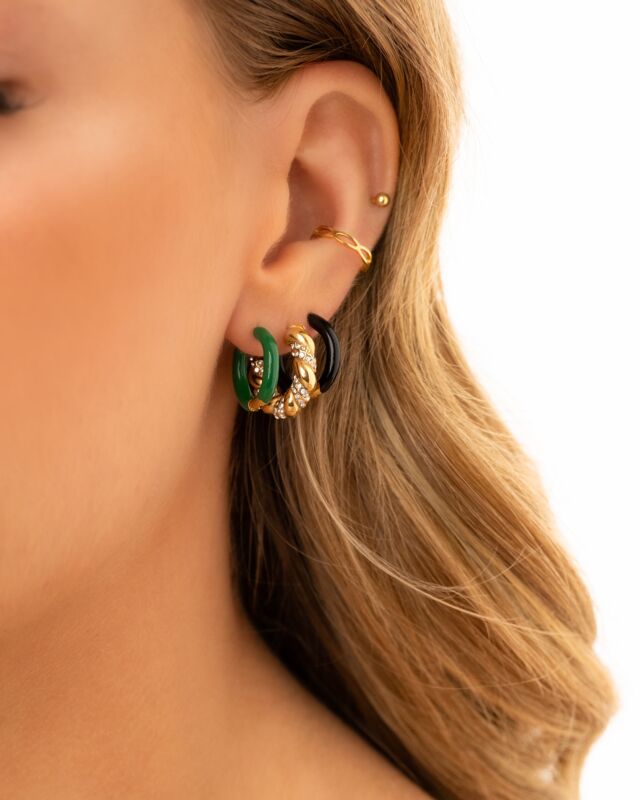 Hot summer earrings black