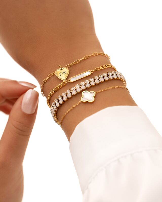 Gouden armparty met 4 armbandjes