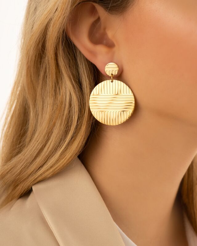 Lovely retro earrings goldplated