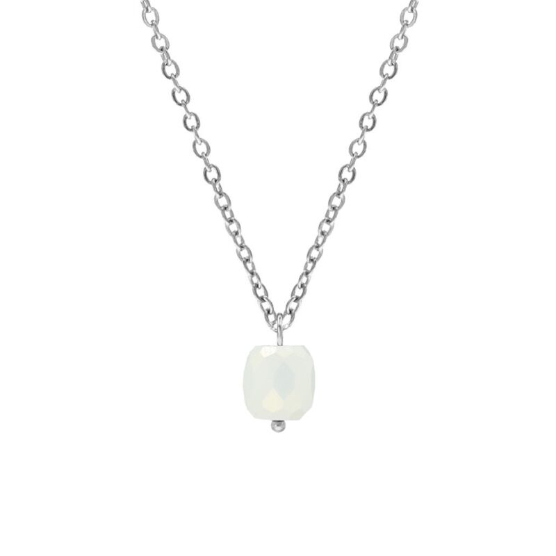 Musthave necklace white stone