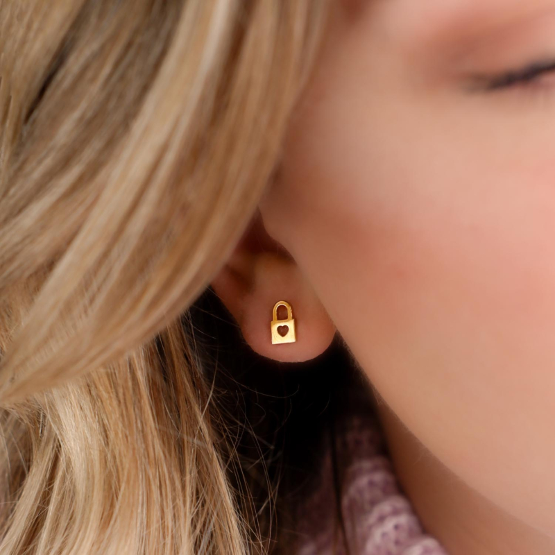 Stud oorbellen slotje kleur goud