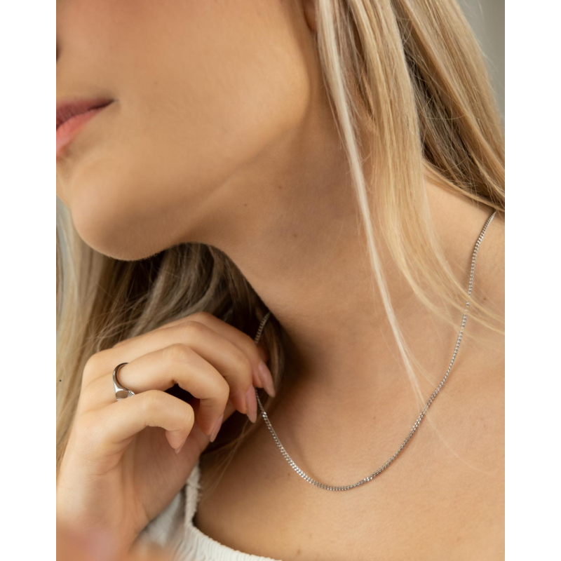 Minimalistisch schakelkettinkje