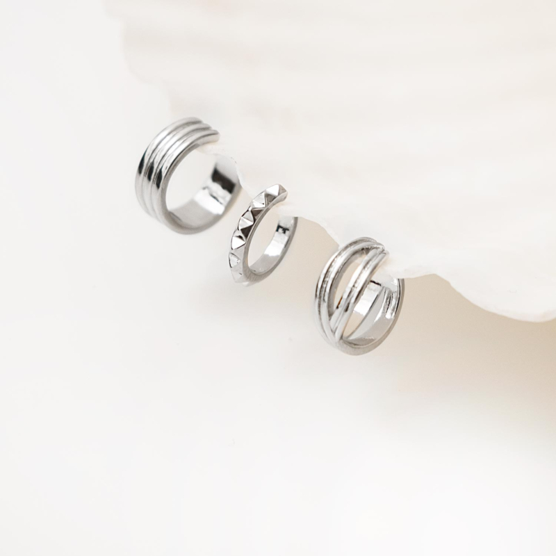 Shop de zilveren earcuffs bij Finaste