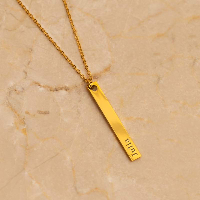 Gouden naamketting met bar