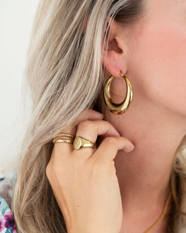 Mooie chunky statement hoops in het goudkleurig