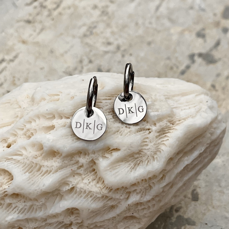 Zilver kleurige oorbellen