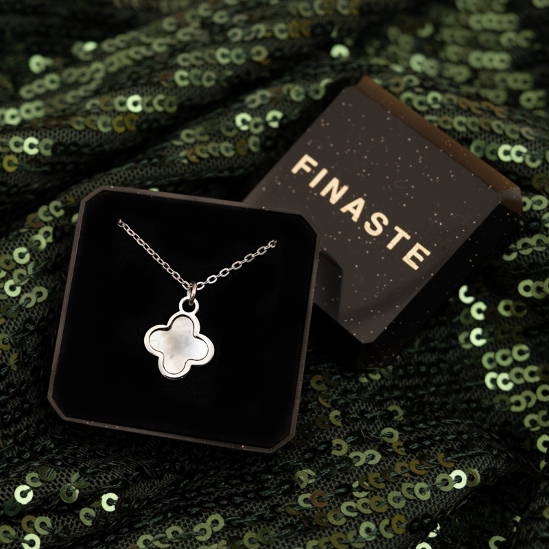 Luxury Clover ketting