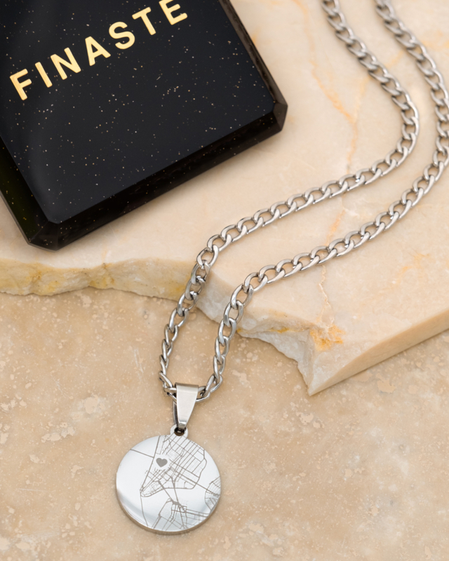 Mannen ketting met gravering first date