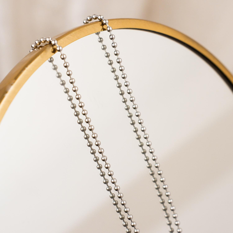 mooie zilveren kettinkjes in een basis collectie