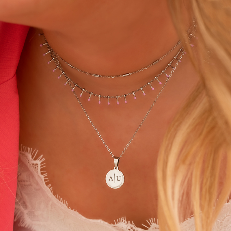 Zilveren necklace layer met roze details