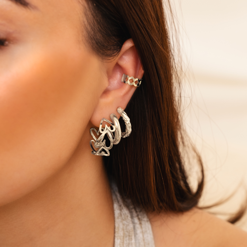 Zilverkleurige earcuff