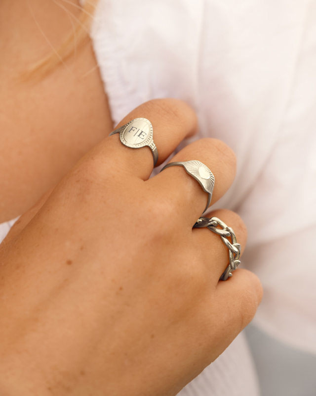 Verstelbare initial ring vintage