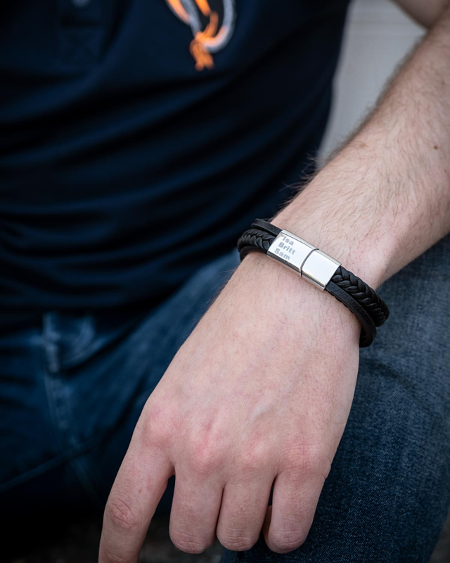 Leren heren armband met namen
