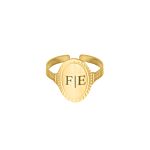 Verstelbare initial ring vintage goudkleurig