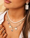 Zilveren necklaceparty met parels