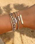 Graveerbare bar armband met steentjes
