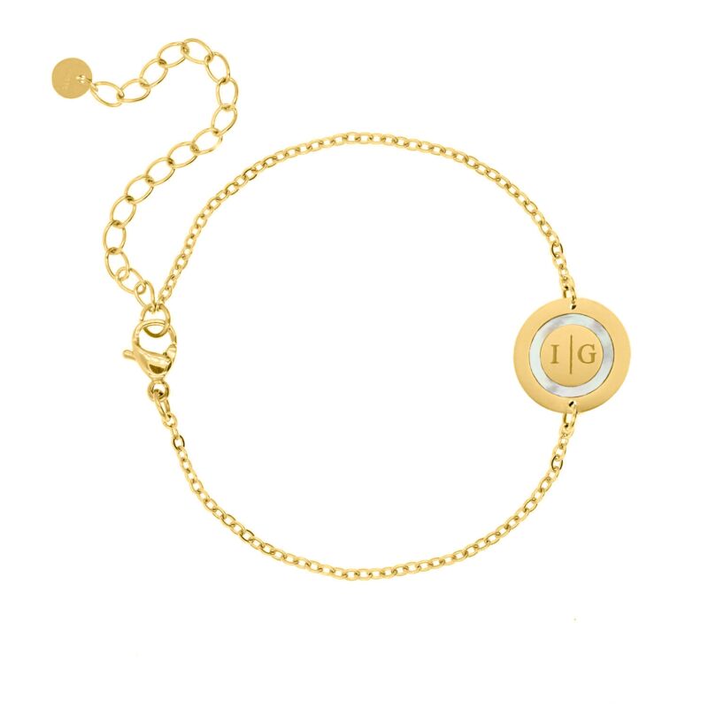 Armband 2 initials parelmoer kleur goud