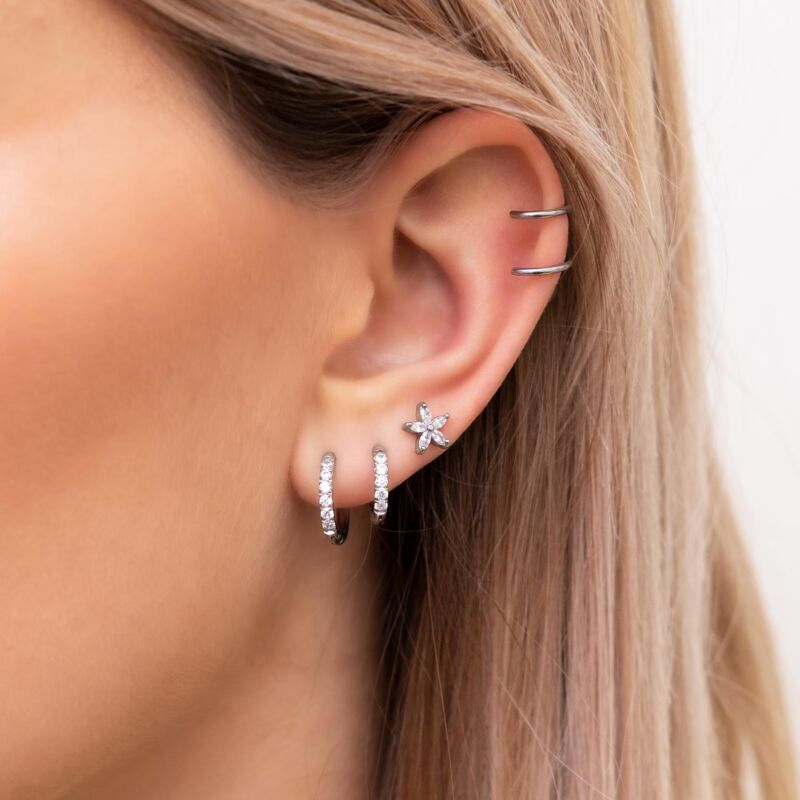 earparty zilver met earcuff