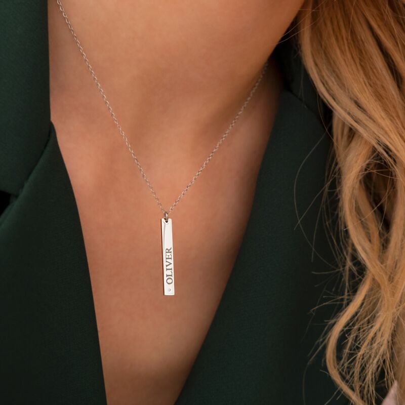 Graveerbare bar ketting met steentje