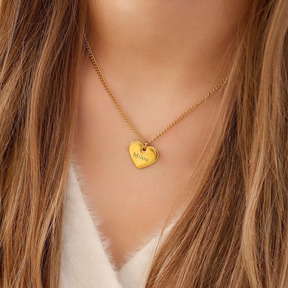 Mooie hartjes ketting om de hals voor een leuke look