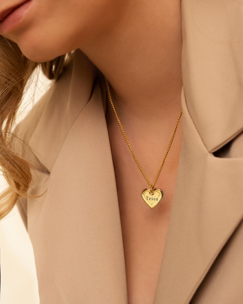 Ketting hartje met naam kleur goud