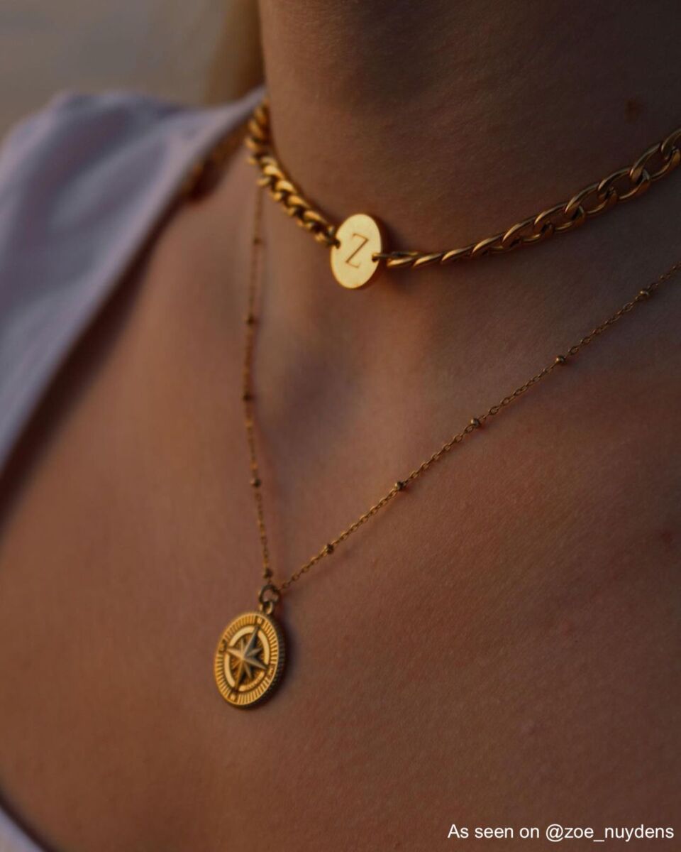 Compass necklace goldplated