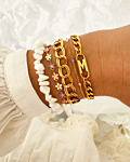 Gouden armparty met kleurtjes