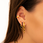 Mix van zwarte en gouden oorbellen