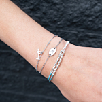 GRaveerbare armbandjes kopen met kleurtjes en kralen