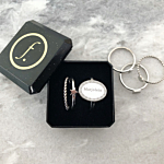 doosje van finaste met zilveren sieraden