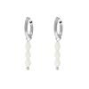 Earrings triple stones white