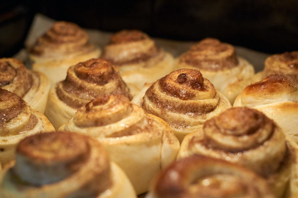 cinnamon rolls maken in de oven