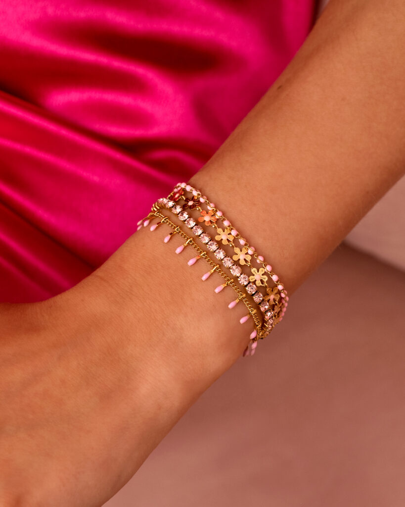 gouden en roze armbanden mix